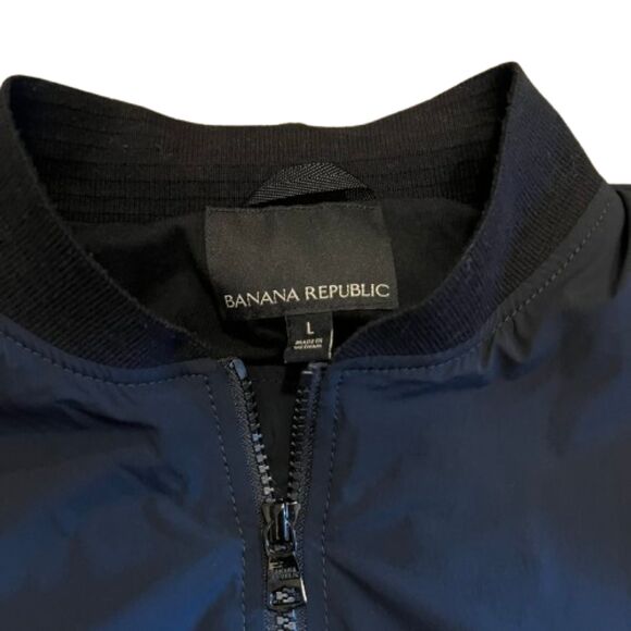 Banana Republic Men's Water-Resistant Performance Black Bomber Jacket Size L - Picture 3 of 6